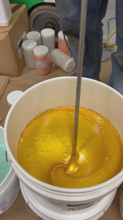 Cabana Banana CoHills  metallic pigment